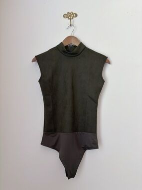 Spanx Utility Green Faux Suede Mock Neck Bodysuit Small